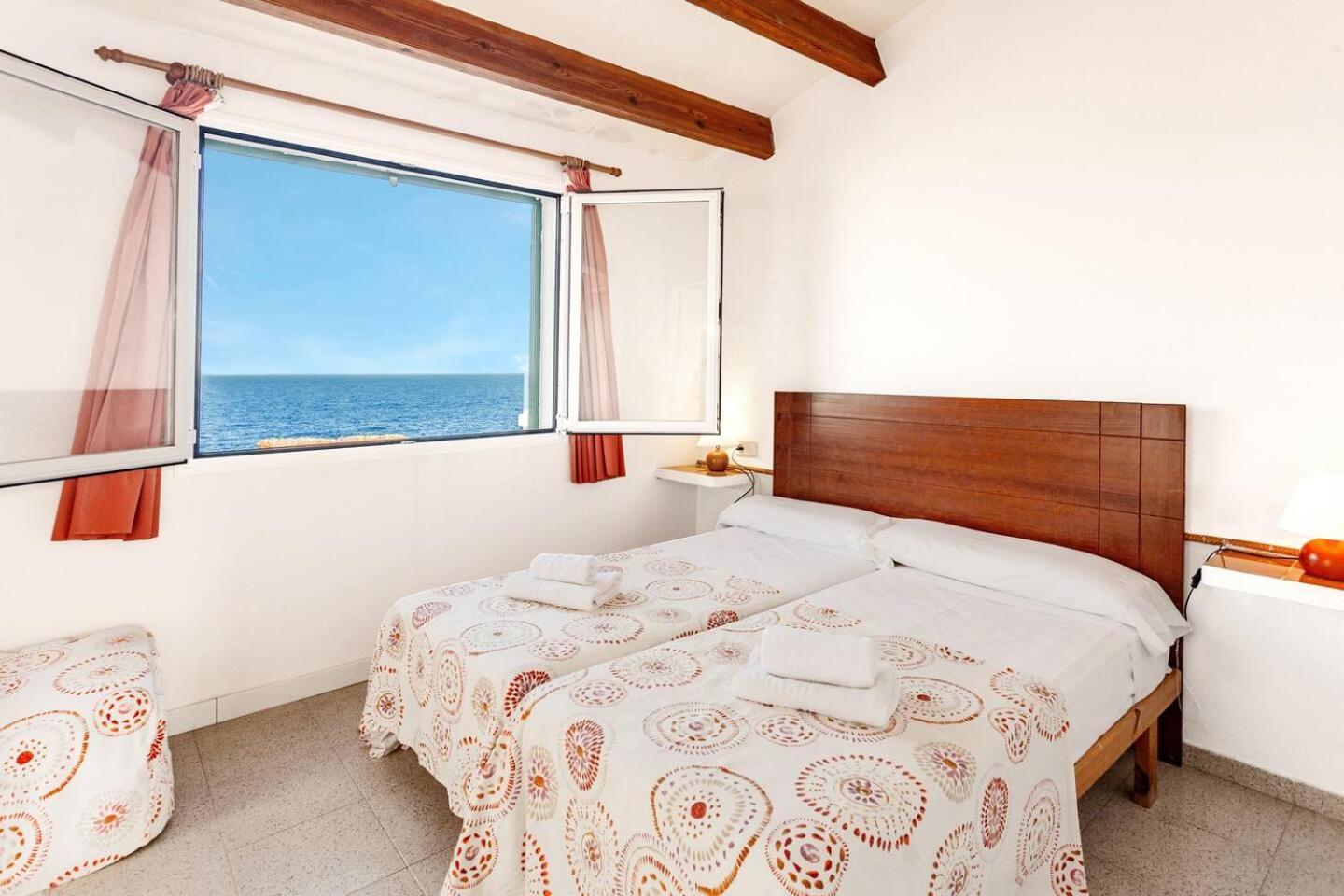 Villa Victor - Primera Linea Mar, Vista A Puesta De Sol Cala'N Blanes  Екстер'єр фото