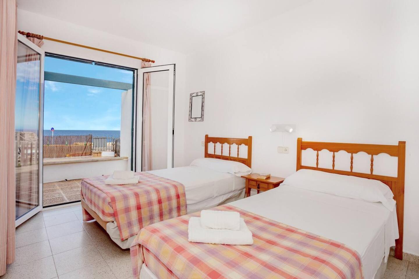 Villa Victor - Primera Linea Mar, Vista A Puesta De Sol Cala'N Blanes  Екстер'єр фото